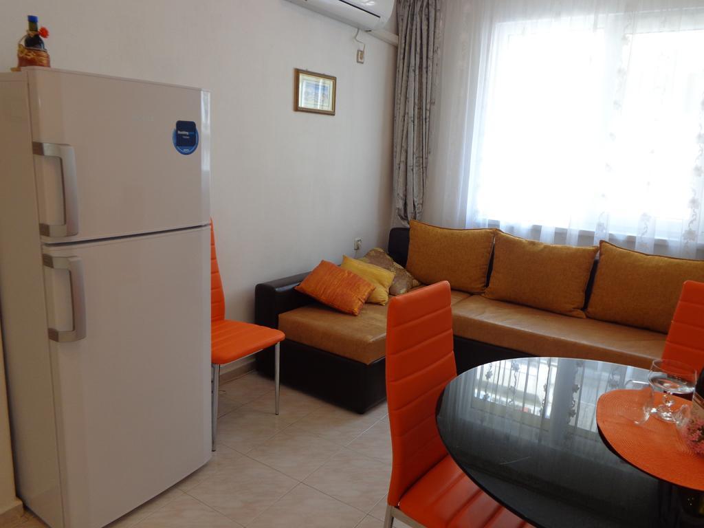 Zoya Apartment Burgas City Exterior foto